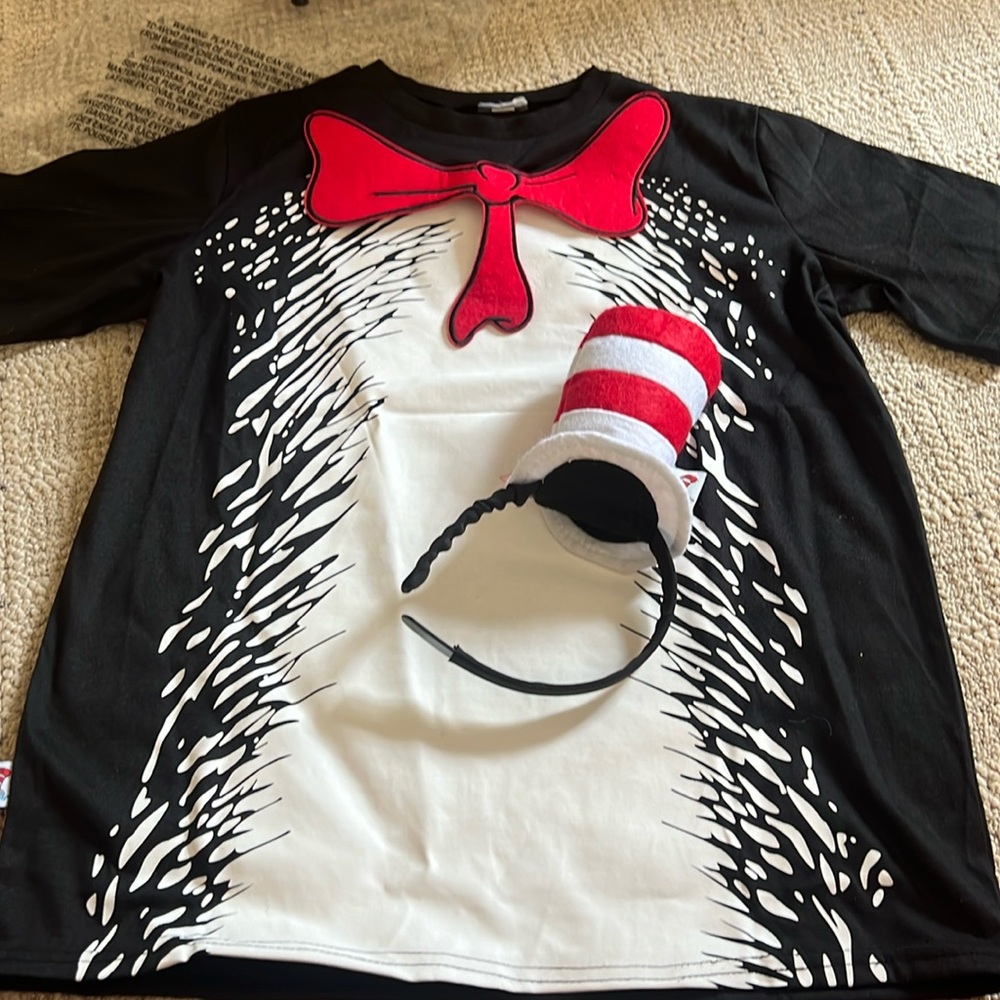 Dr Seuss branded tee shirt (adult small) and headband, excellent condition.